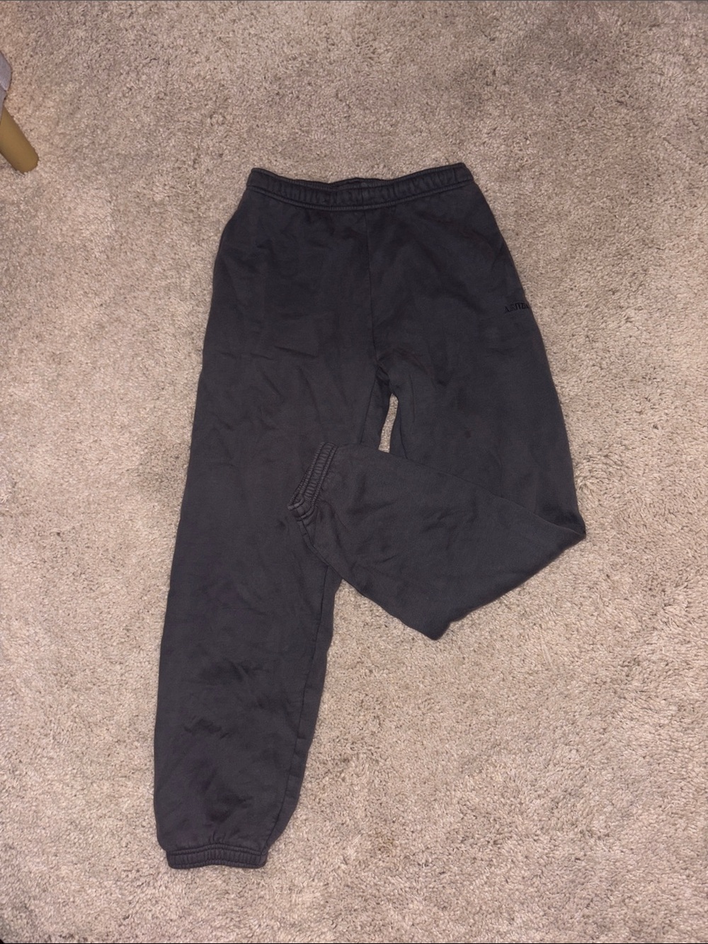 Aritzia Kids Black Sweat Joggers